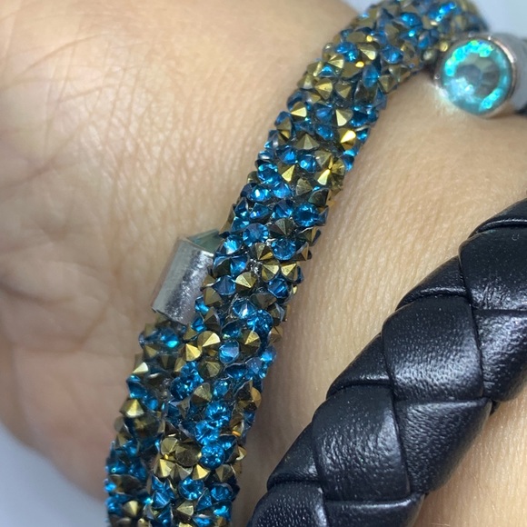 Life is Magic Sparkly Chip Wrap Bracelet [JW-102] - Picture 4 of 5
